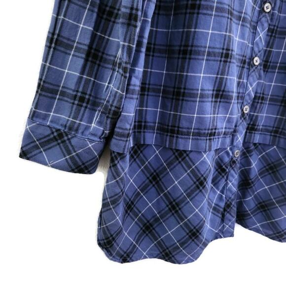 J. Jill Women's Blue Plaid Long Sleeve Button Down V-Neck Shirt Medium Petite - Picture 4 of 5